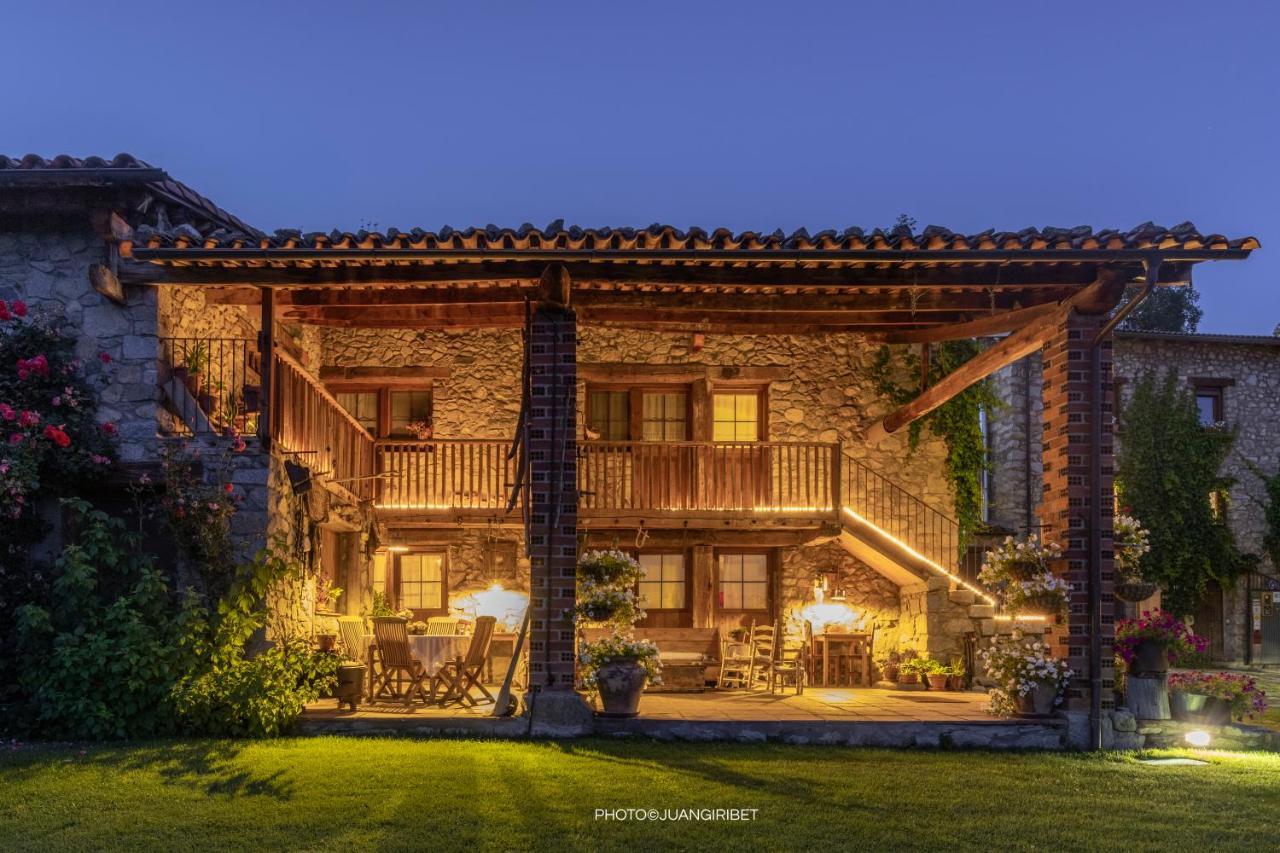 Casa Rural Calrei Guest House Lles Exterior photo